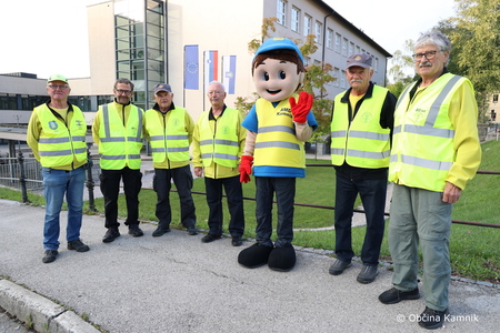 Varna pot v šolo in domov (1)